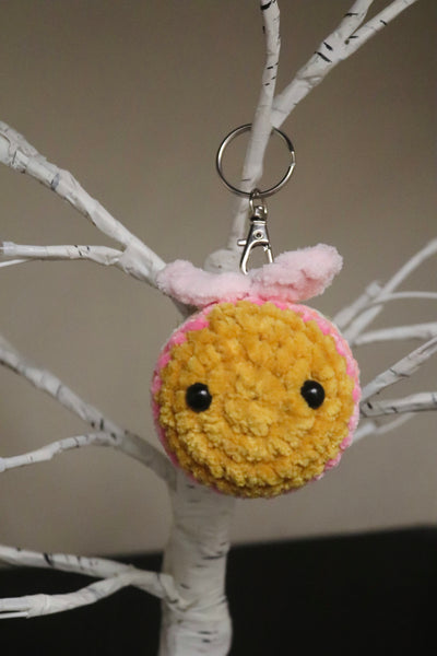 Rainbow bee keyring