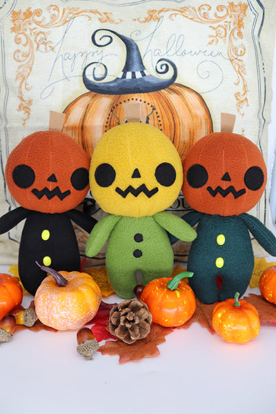 Jack-o'-lantern plushies - handmade to order - Halloween soft toys